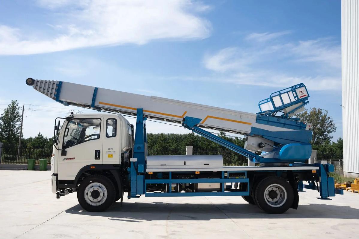 英州镇云梯上料车租赁费用