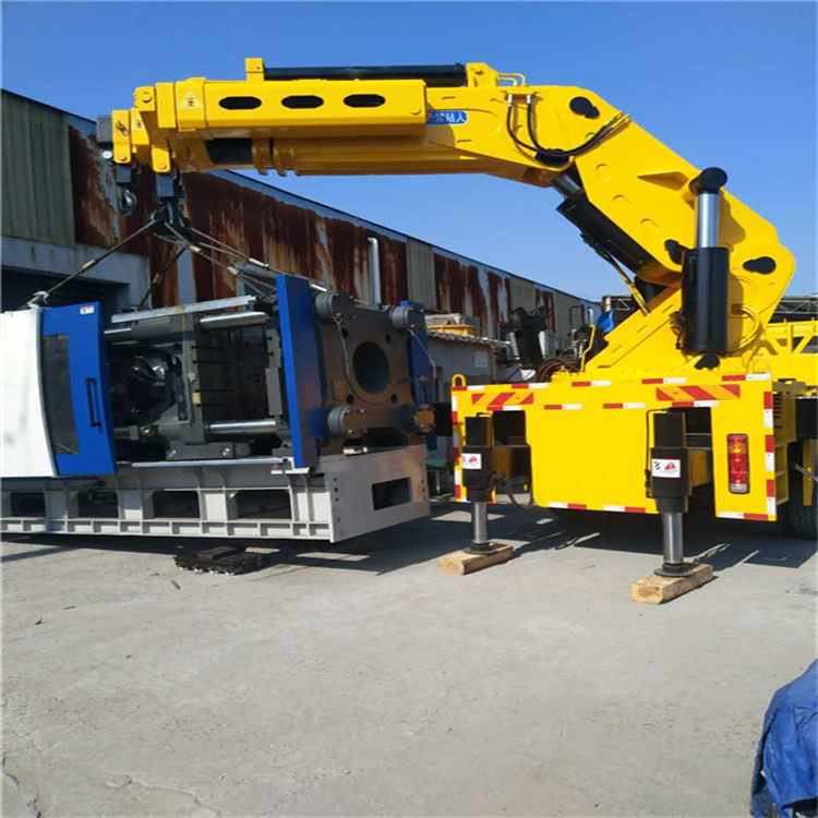 英州镇大吨位折臂吊出租