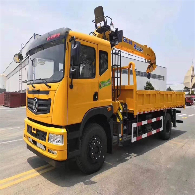 英州镇附近找一辆随车吊出租